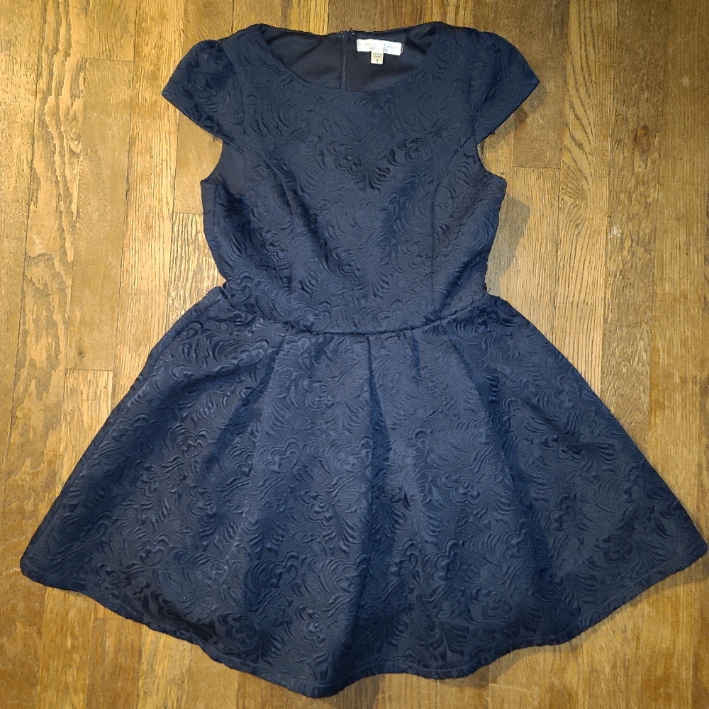 Girls size 14/16 dress